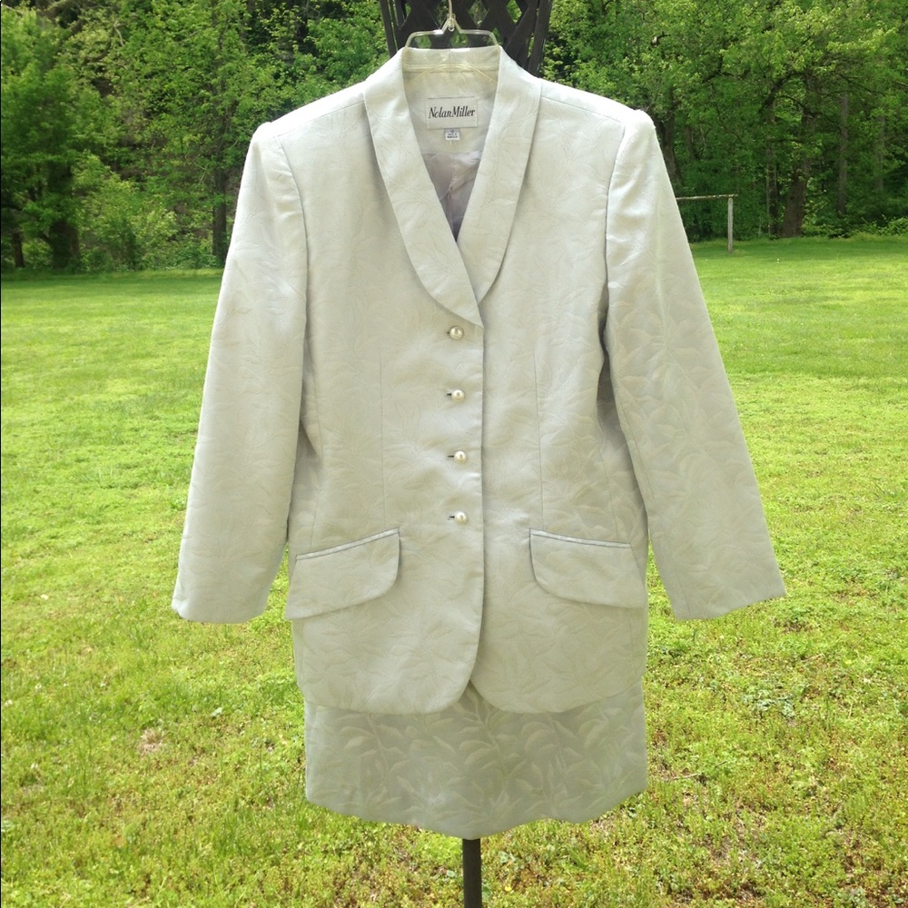 Nolan Miller 2 piece suit.